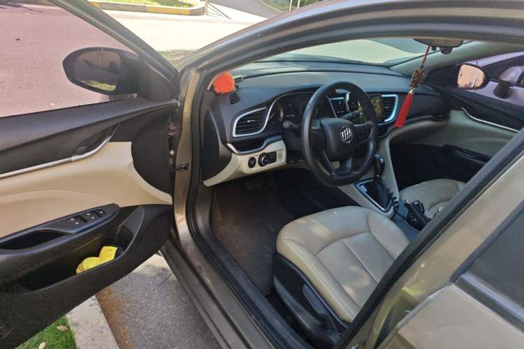 Used Buick GT 2016 15N Automatic Entry-Level Trim Driver Seat