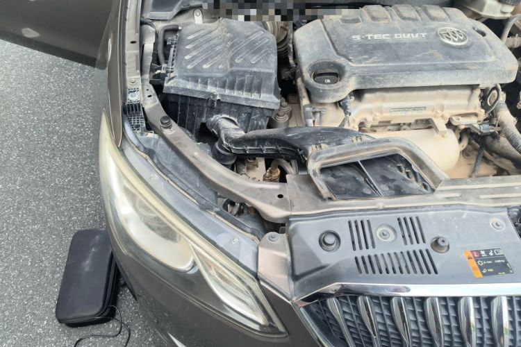 Used Buick GT 2016 15N Manual Entry-Level Trim Engine Bay Right