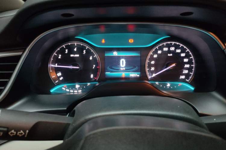 Used Buick GT 2016 15N Manual Elite Edition Instrument Cluster