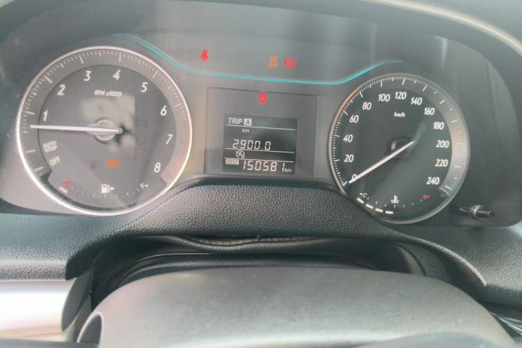 Used Buick GT 2016 15N Manual Entry-Level Trim Odometer Close Up