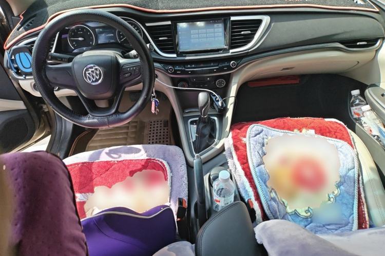 Used Buick GT 2016 15N Automatic Elite Edition Center Console