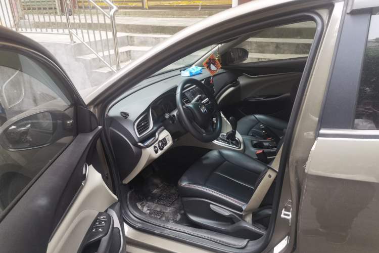 Used Buick GT 2016 15N Automatic Entry-Level Trim Driver Seat