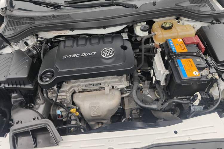 Used Buick GT 2016 15N Automatic Entry-Level Trim Engine Bay