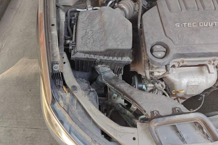 Used Buick GT 2016 15N Manual Elite Edition Engine Bay Right