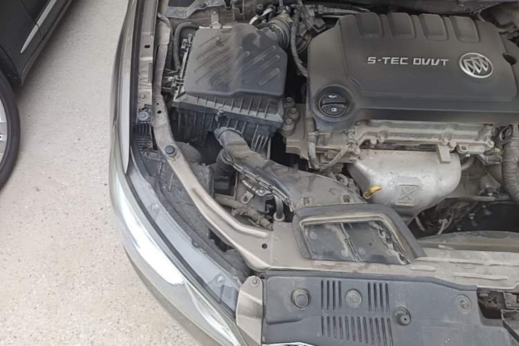 Used Buick GT 2016 15N Automatic Luxury Edition Engine Bay Right