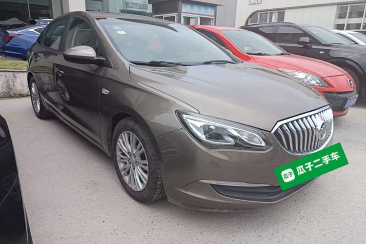 Used Buick GT 2016 15N Automatic Luxury Edition Front Right 45 Deg