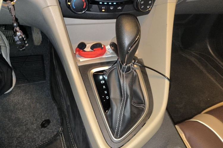 Used Buick GT 2016 15N Automatic Entry-Level Trim Gear Lever
