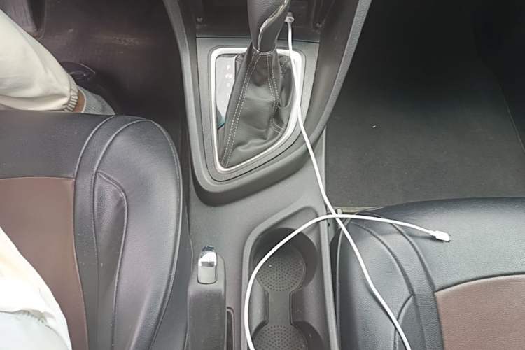 Used Buick GT 2016 15N Automatic Luxury Edition Gear Lever