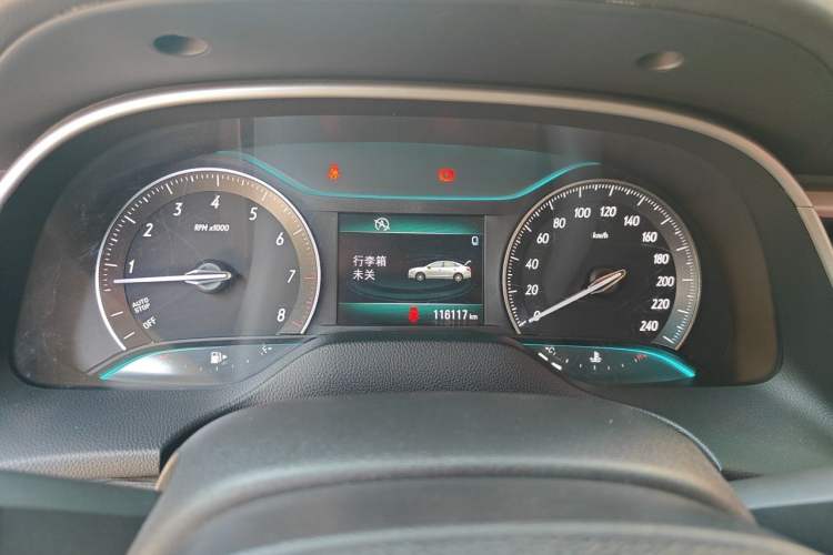 Used Buick GT 2016 15N Manual Elite Edition Instrument Cluster