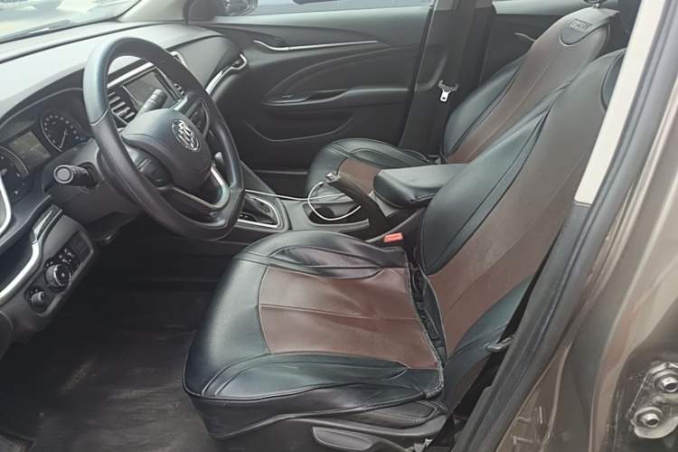 Used Buick GT 2016 15N Automatic Luxury Edition Left Front Seat