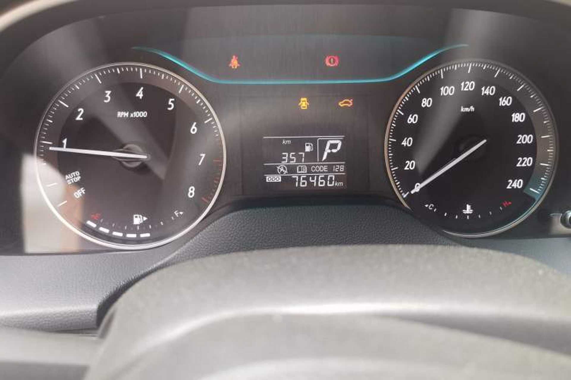 Used Buick GT 2016 15N Automatic Entry-Level Trim Odometer Close Up