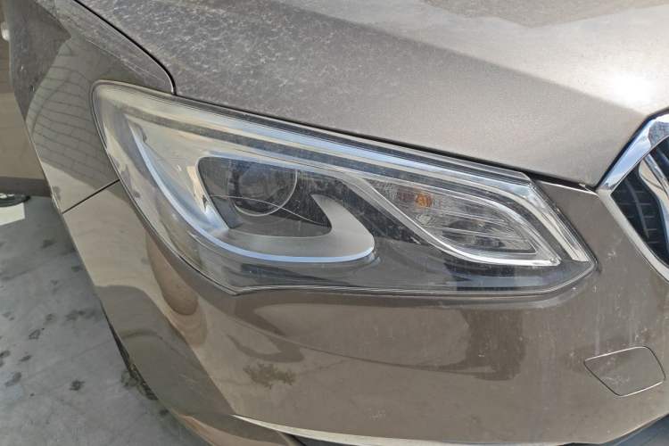 Used Buick GT 2016 15N Automatic Elite Edition Right Front Headlight