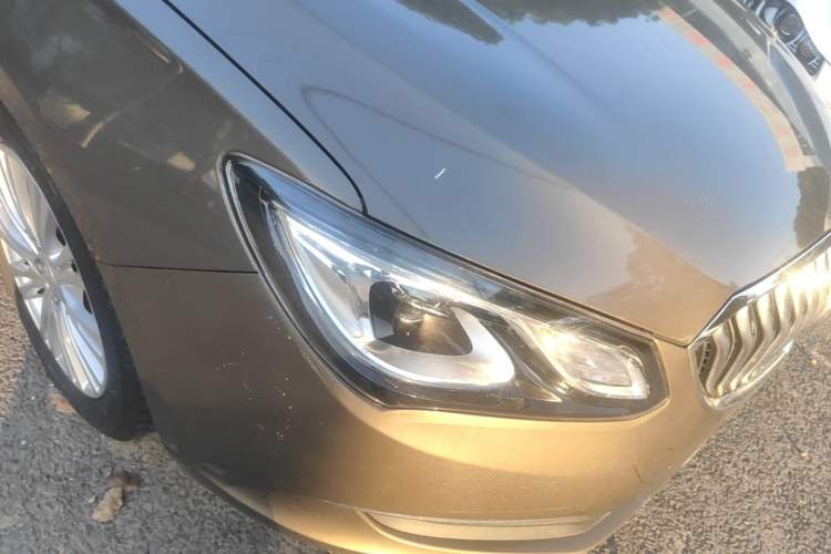 Used Buick GT 2016 15N Automatic Luxury Edition Right Front Headlight