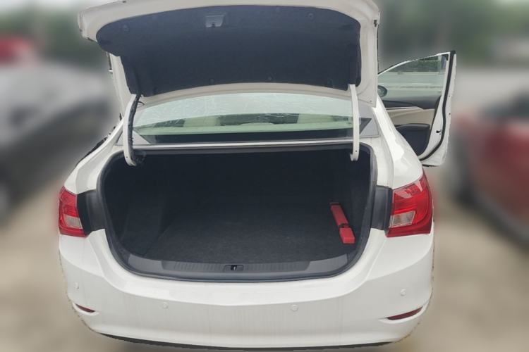 Used Buick GT 2016 15N Automatic Entry-Level Trim Trunk