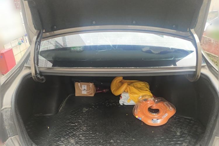 Used Buick GT 2016 15N Automatic Entry-Level Trim Trunk