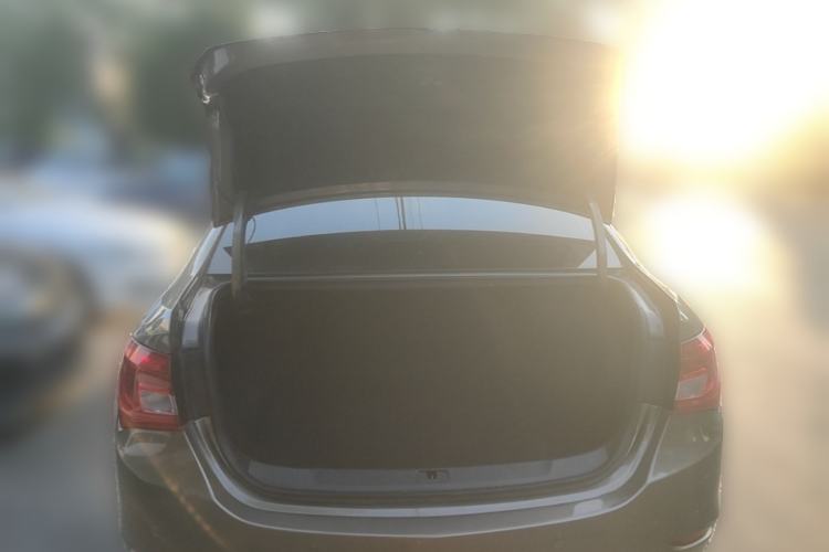 Used Buick GT 2016 15N Automatic Luxury Edition Trunk