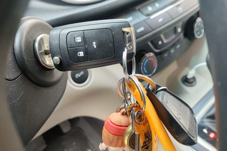 Used Buick GT 2016 15N Automatic Elite Edition Vehicle Key