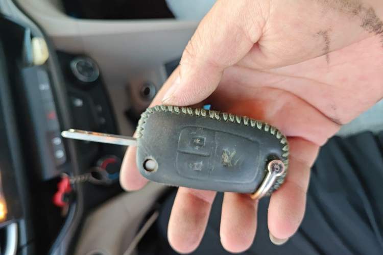 Used Buick GT 2016 15N Manual Elite Edition Vehicle Key