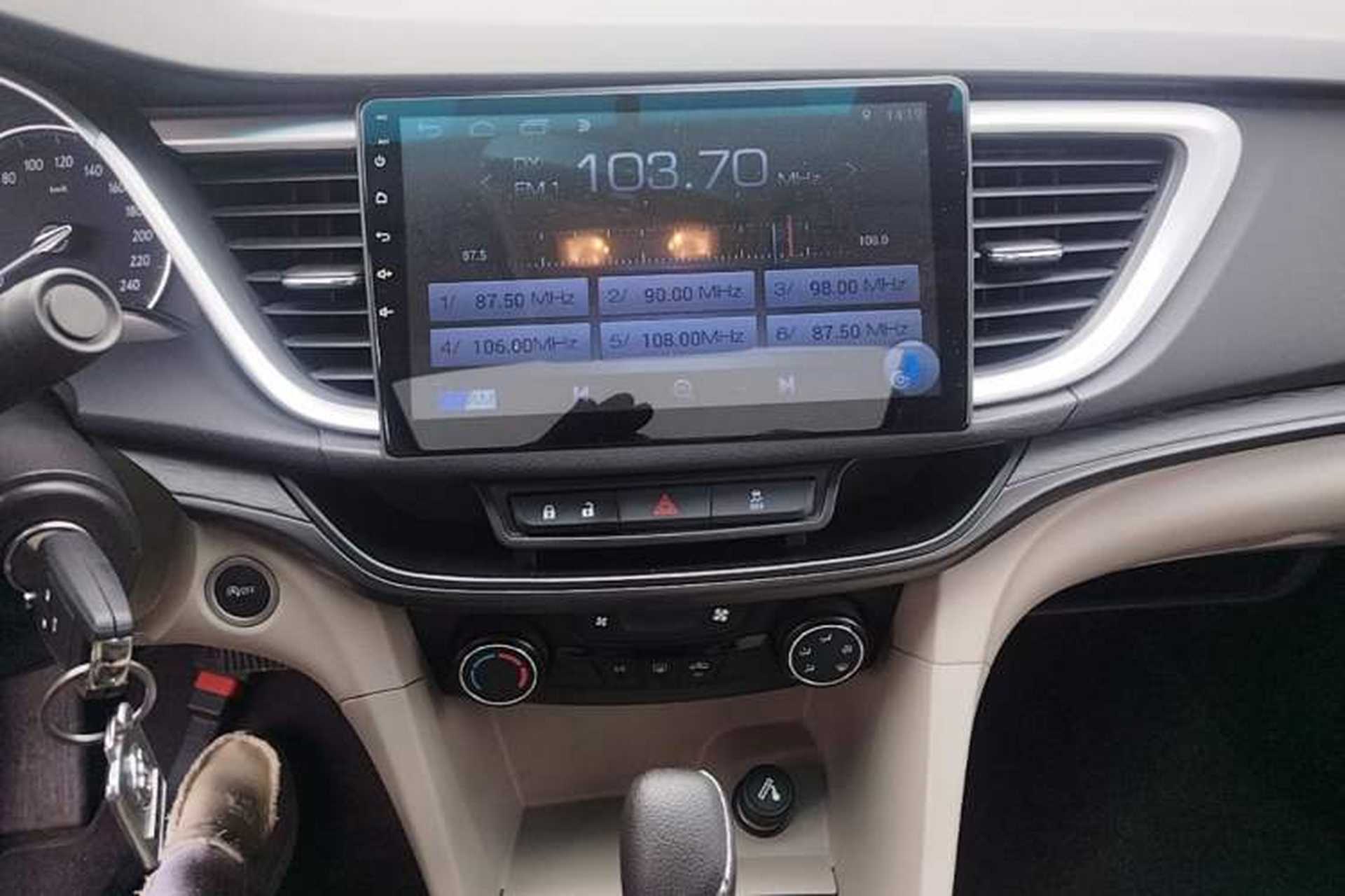 Used Buick GT 2016 15N Automatic Elite Edition Audio And AC Panel