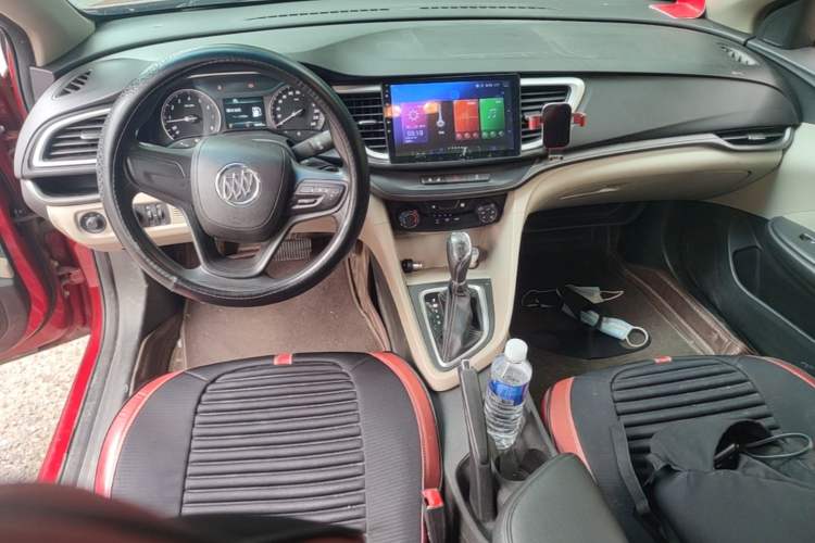 Used Buick GT 2016 15N Automatic Elite Edition Center Console