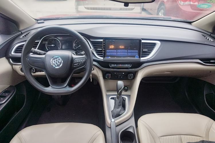 Used Buick GT 2016 15N Automatic Elite Edition Center Console