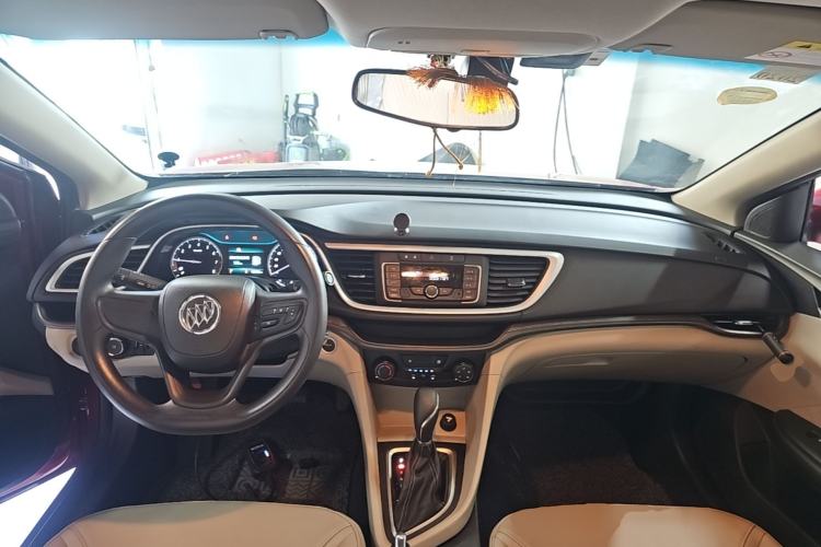 Used Buick GT 2016 15N Automatic Elite Edition Center Console