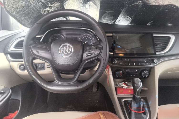 Used Buick GT 2016 15N Automatic Elite Edition Center Console