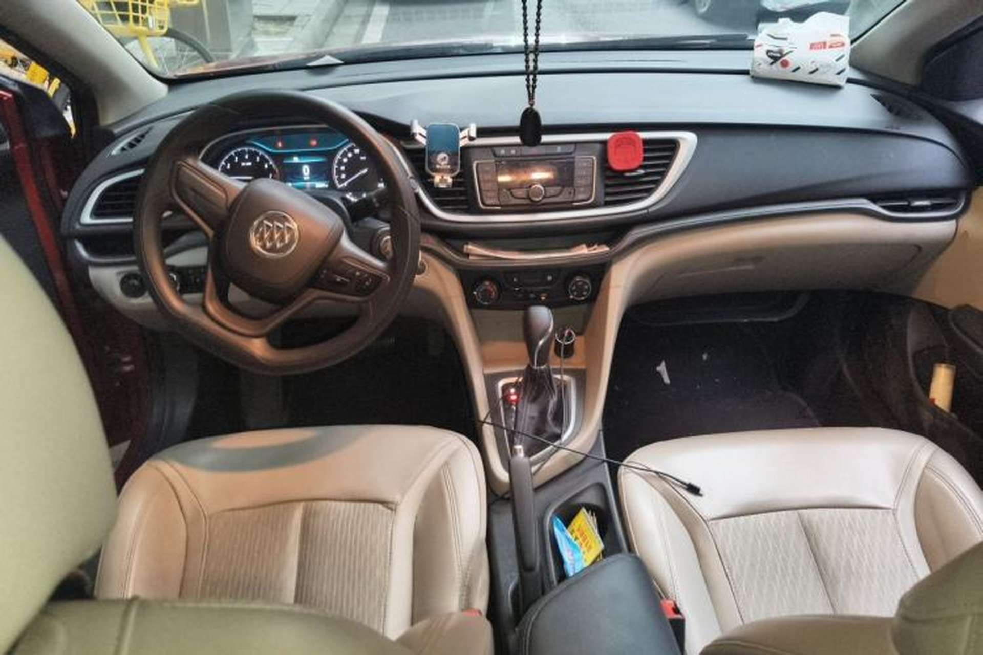 Used Buick GT 2016 15N Automatic Elite Edition Center Console