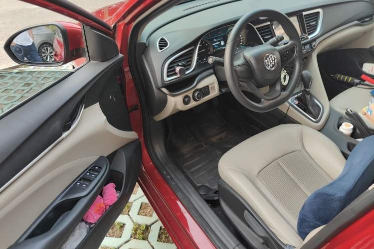 Used Buick GT 2016 15N Automatic Elite Edition Driver Seat