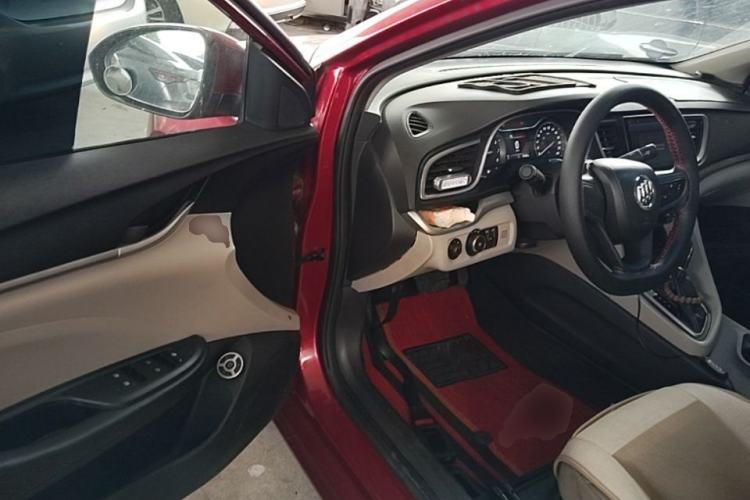 Used Buick GT 2016 15N Automatic Elite Edition Driver Seat