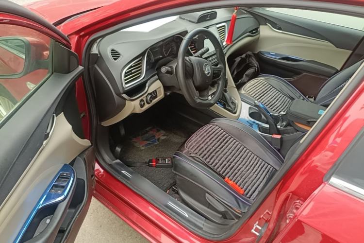 Used Buick GT 2016 15N Automatic Elite Edition Driver Seat