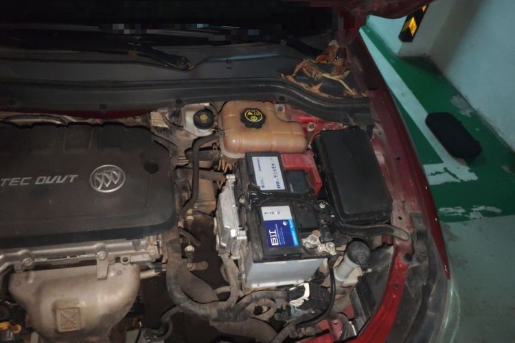 Used Buick GT 2016 15N Automatic Elite Edition Engine Bay Left