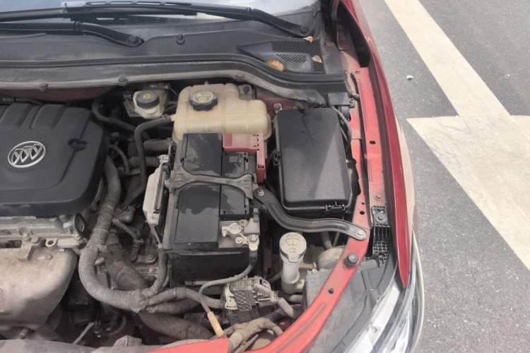 Used Buick GT 2016 15N Automatic Elite Edition Engine Bay Left