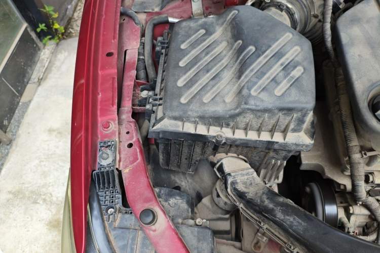 Used Buick GT 2016 15N Automatic Entry-Level Trim Engine Bay Right