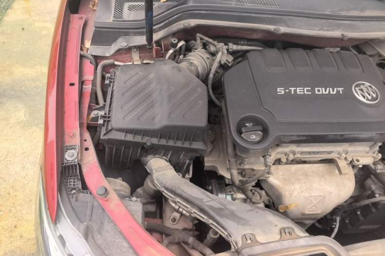 Used Buick GT 2016 15N Automatic Elite Edition Engine Bay Right
