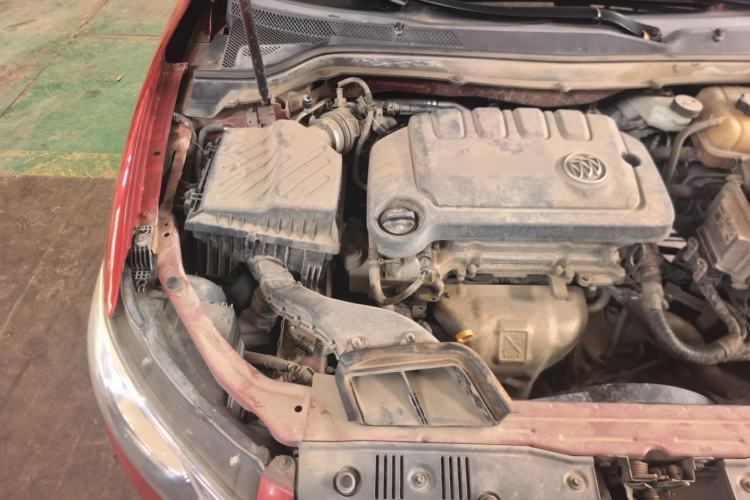 Used Buick GT 2016 15N Manual Elite Edition Engine Bay Right
