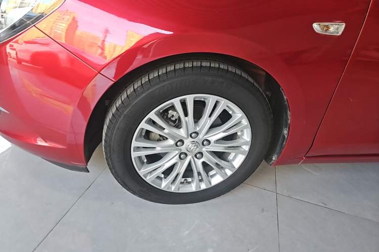 Used Buick GT 2016 15N Automatic Elite Edition Exterior 4