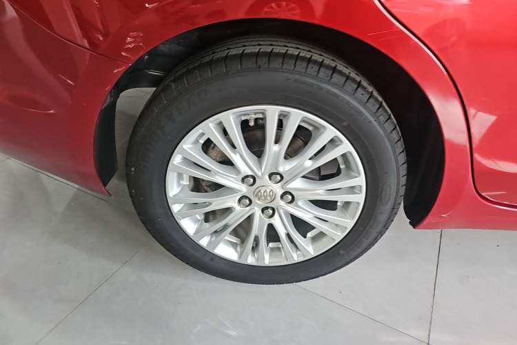 Used Buick GT 2016 15N Automatic Elite Edition Exterior 5
