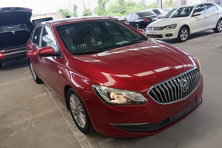 Used Buick GT 2016 15N Automatic Elite Edition Front Right 45 Deg