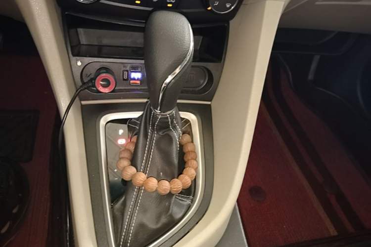 Used Buick GT 2016 15N Automatic Elite Edition Gear Lever