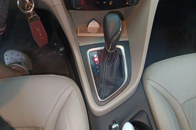 Used Buick GT 2016 15N Automatic Elite Edition Gear Lever