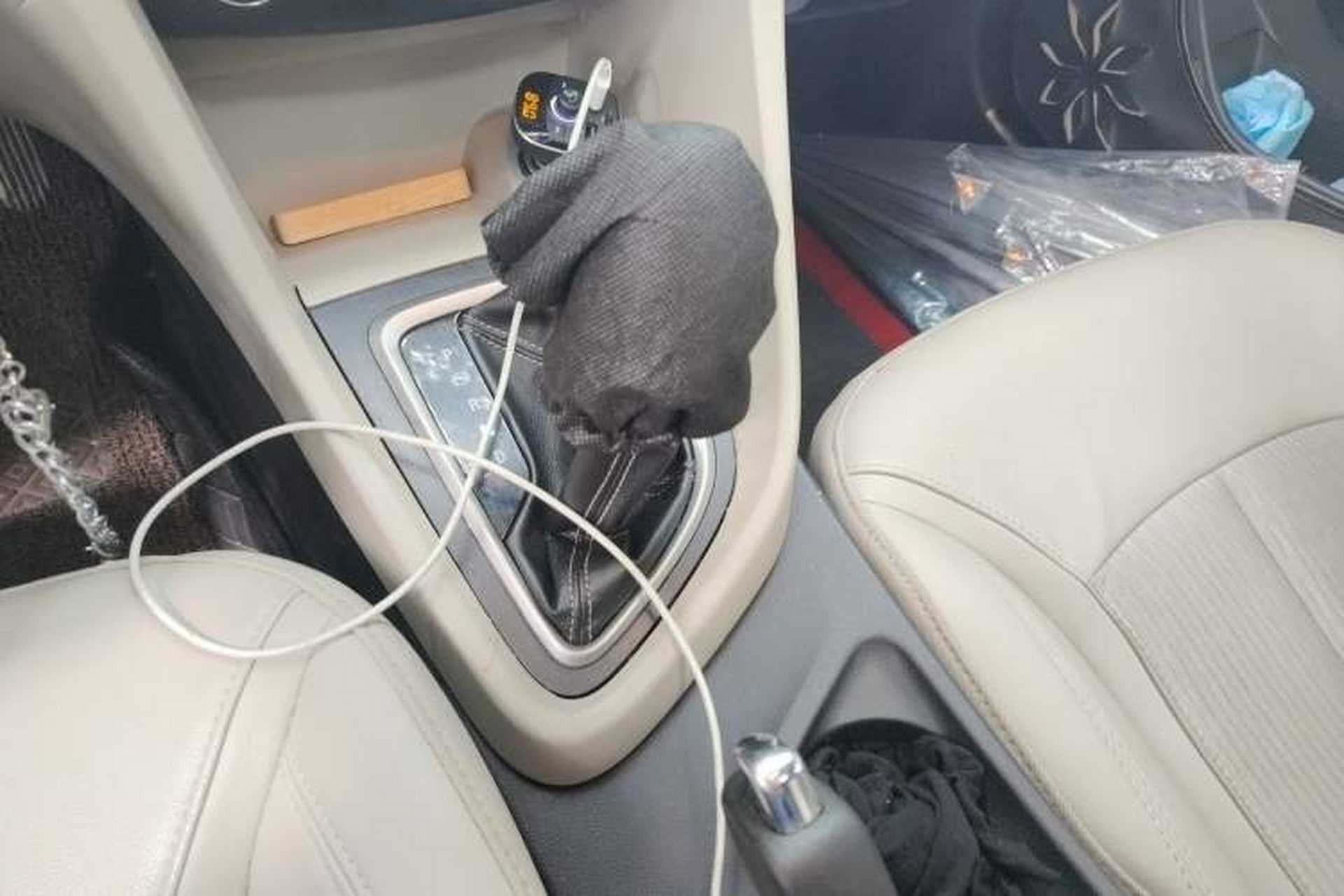 Used Buick GT 2016 15N Automatic Elite Edition Gear Lever
