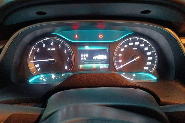 Used Buick GT 2016 15N Automatic Elite Edition Instrument Cluster