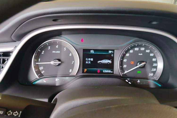 Used Buick GT 2016 18T Dual-Clutch Luxury Model Instrument Cluster