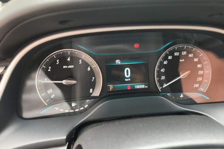 Used Buick GT 2016 15N Automatic Elite Edition Odometer Close Up
