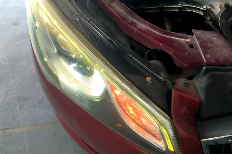 Used Buick GT 2016 15N Automatic Entry-Level Trim Right Front Headlight