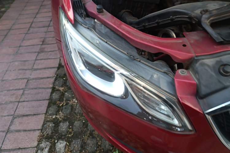 Used Buick GT 2016 15N Automatic Elite Edition Right Front Headlight