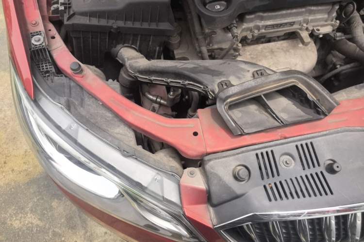 Used Buick GT 2016 15N Automatic Elite Edition Right Front Headlight