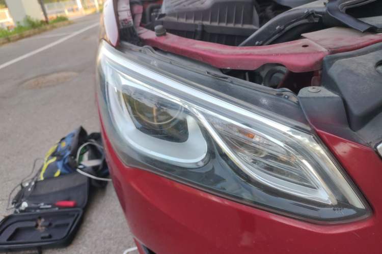 Used Buick GT 2016 15N Automatic Elite Edition Right Front Headlight
