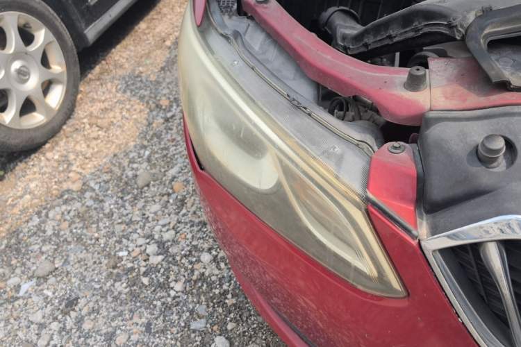Used Buick GT 2016 15N Automatic Entry-Level Trim Right Front Headlight